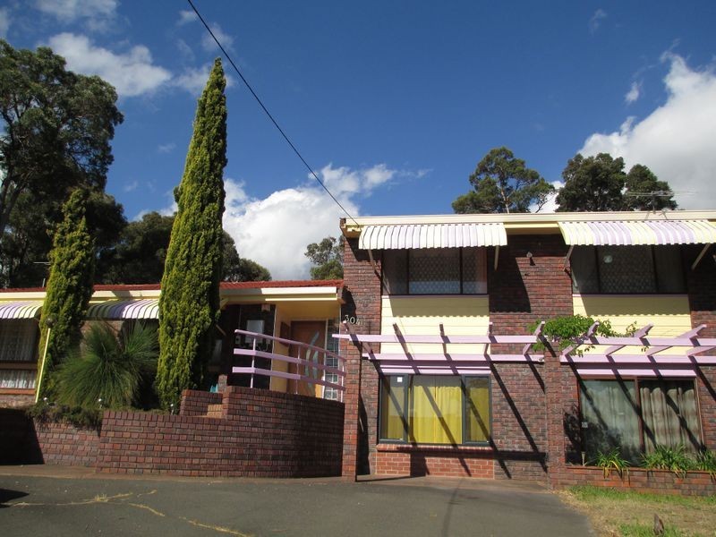 304 Streere St, Collie WA 6225