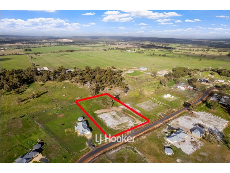 93 Holland Loop, Crooked Brook WA 6236