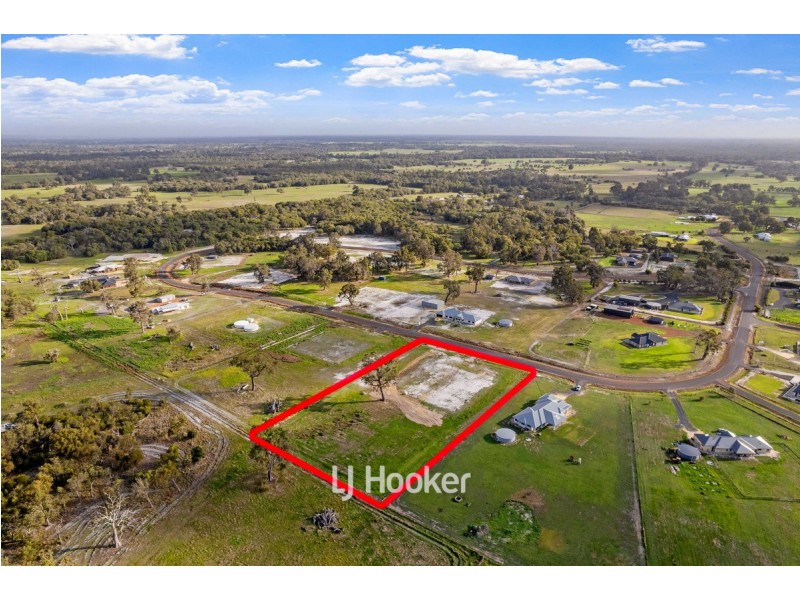 93 Holland Loop, Crooked Brook WA 6236