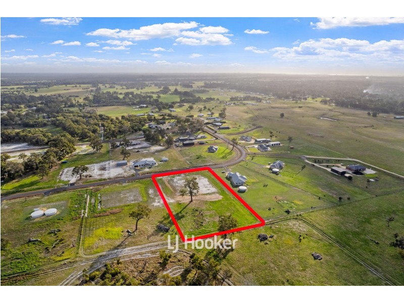 93 Holland Loop, Crooked Brook WA 6236
