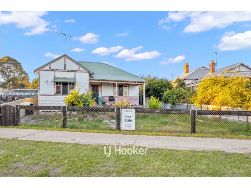 18 Moira Road, Collie WA 6225