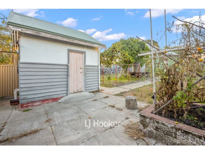 18 Moira Road, Collie WA 6225