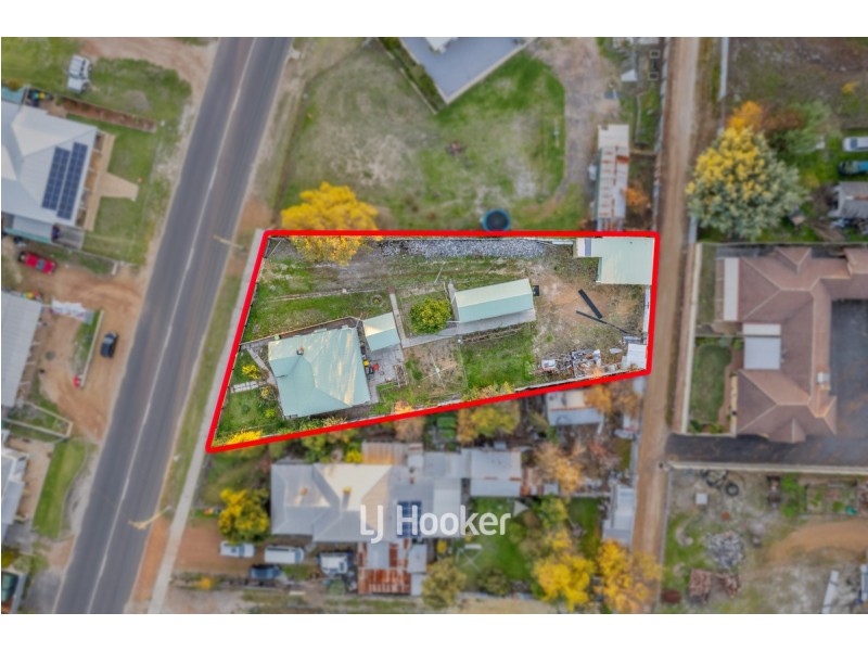 18 Moira Road, Collie WA 6225