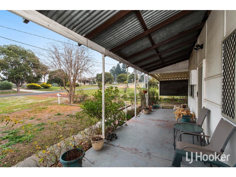 48 Roberts Street, Collie WA 6225