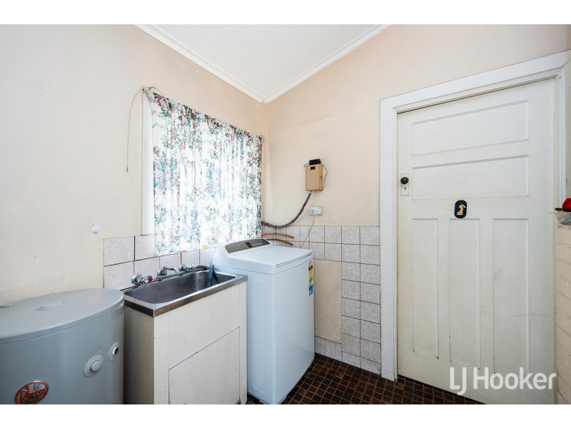 48 Roberts Street, Collie WA 6225