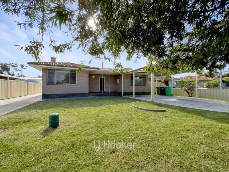 168 Clarke Street East, Carey Park WA 6230