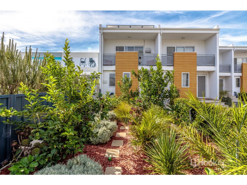 1/28 Strickland Street, Bunbury WA 6230