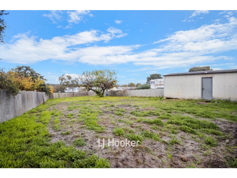 4 Porter Street, Collie WA 6225