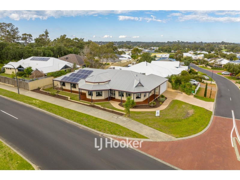 16 Lawson Road, Dalyellup WA 6230