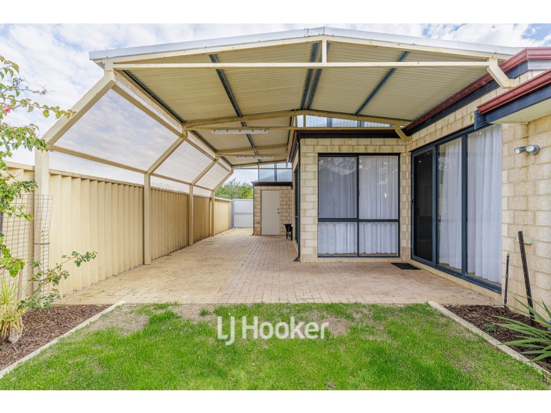 16 Lawson Road, Dalyellup WA 6230