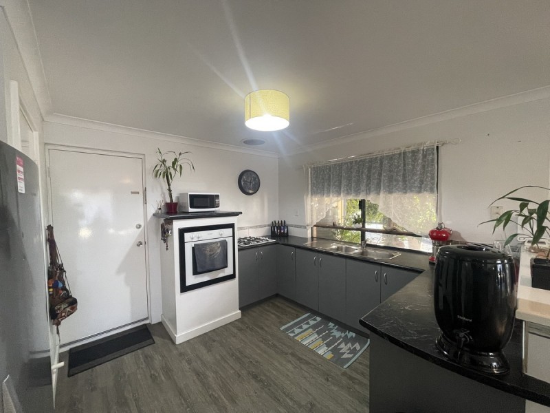 89 Macquarie Drive, Australind WA 6233