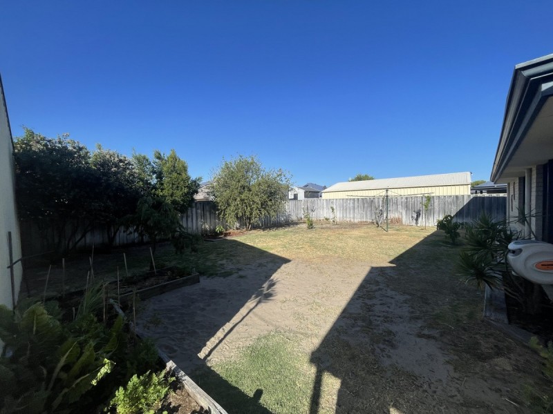 89 Macquarie Drive, Australind WA 6233