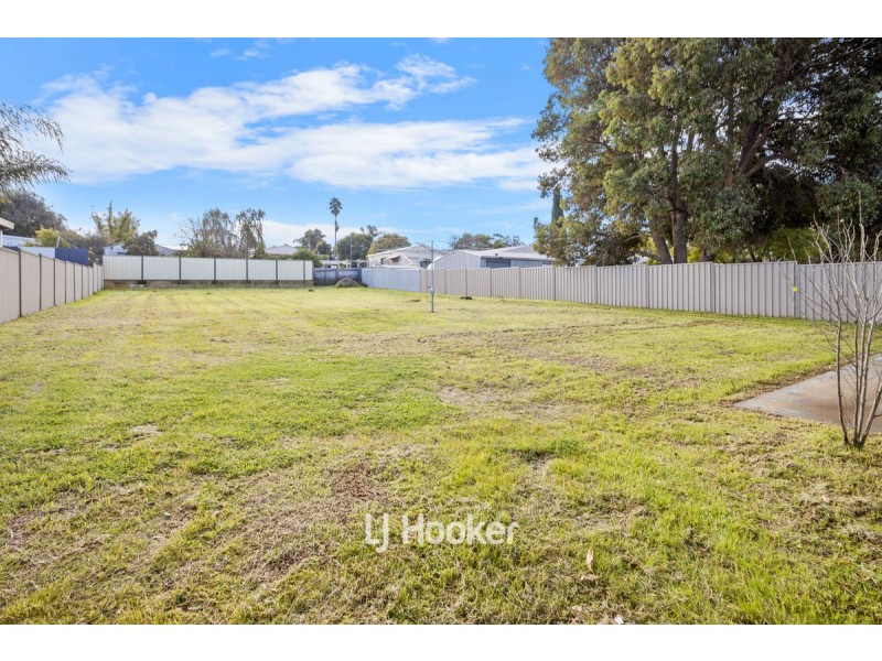 33 Simpson Street, Collie WA 6225