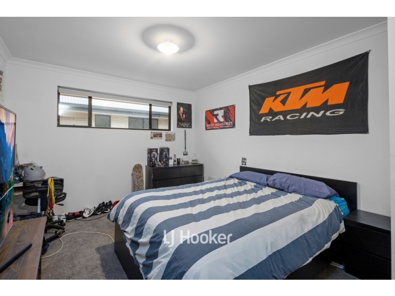 11 Dresden Road, Dalyellup WA 6230