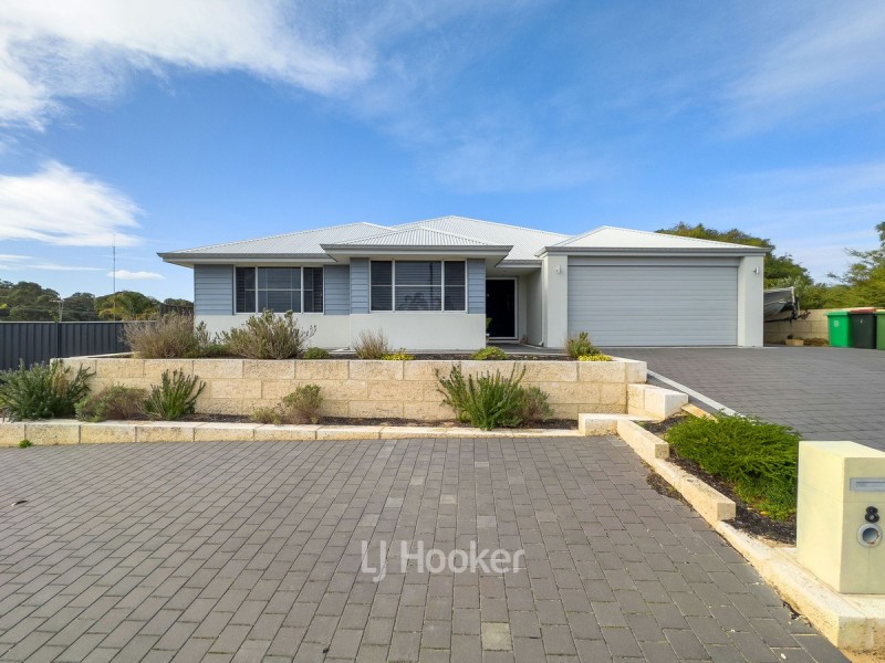 8 Georgia Street, Binningup WA 6233