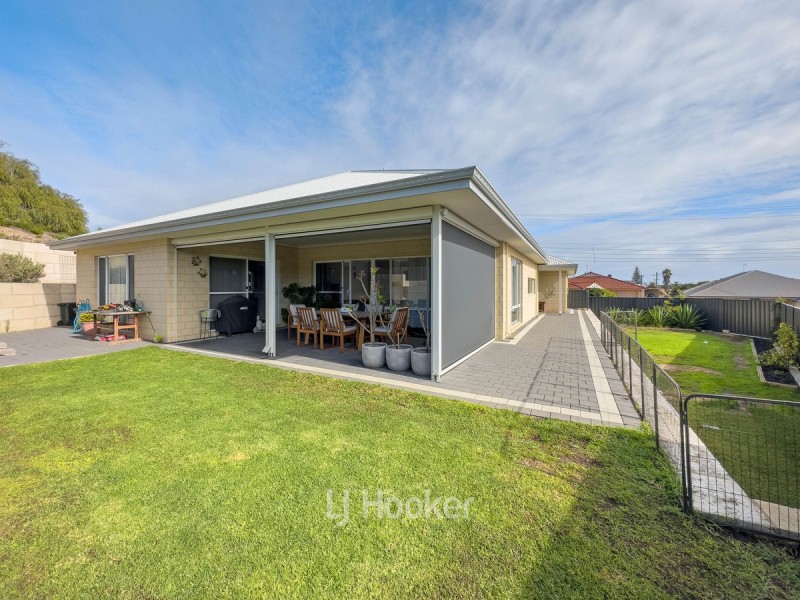 8 Georgia Street, Binningup WA 6233