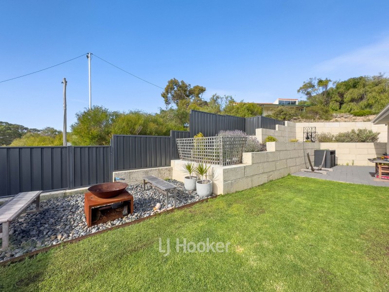 8 Georgia Street, Binningup WA 6233