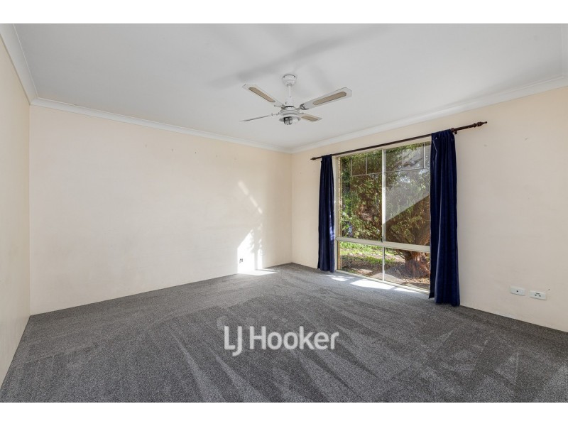 35 Nalbarra Drive, Usher WA 6230