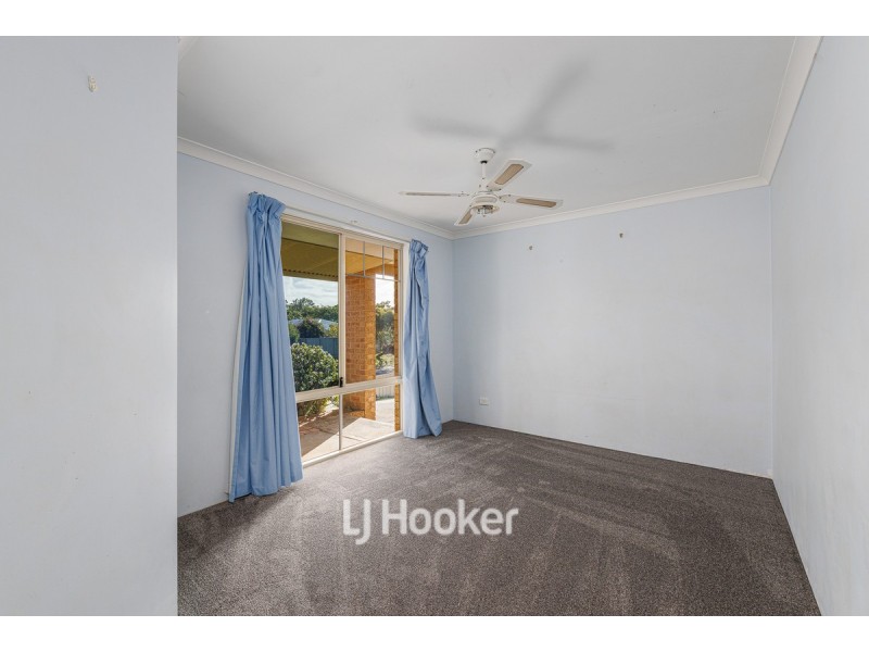 35 Nalbarra Drive, Usher WA 6230
