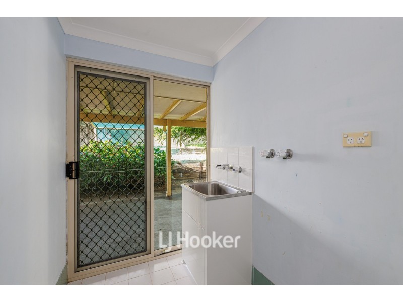 35 Nalbarra Drive, Usher WA 6230