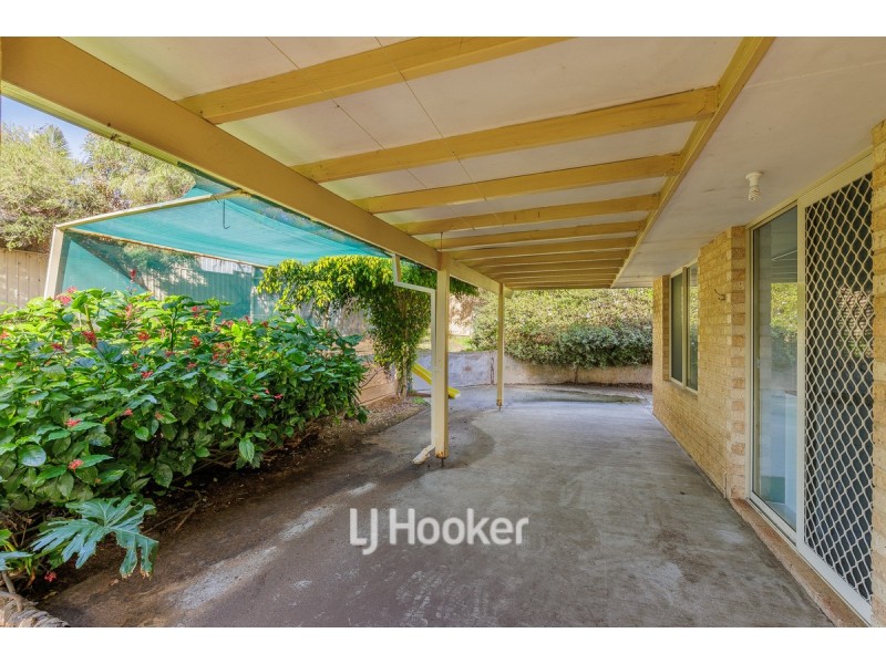 35 Nalbarra Drive, Usher WA 6230