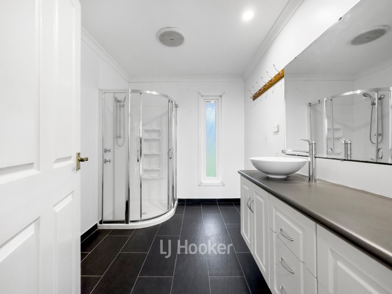 5 Christchurch Place, College Grove WA 6230