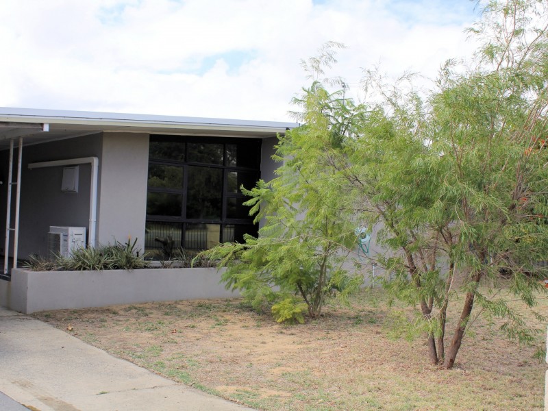20 Wollaston Crescent, East Bunbury WA 6230