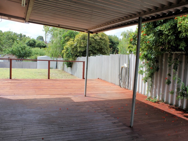 20 Wollaston Crescent, East Bunbury WA 6230