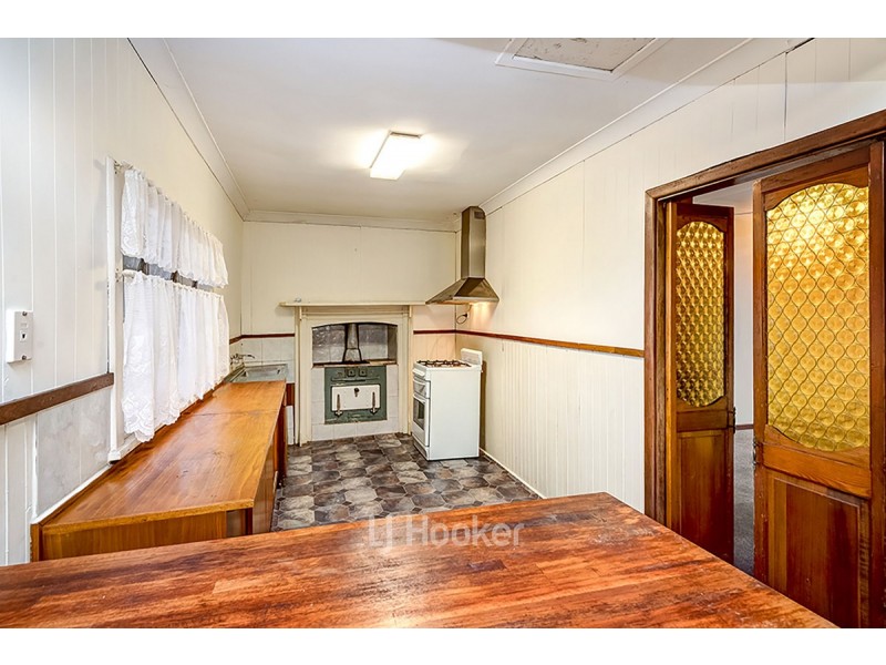 14 Bucktin Street, Collie WA 6225