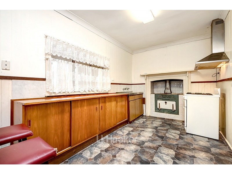 14 Bucktin Street, Collie WA 6225