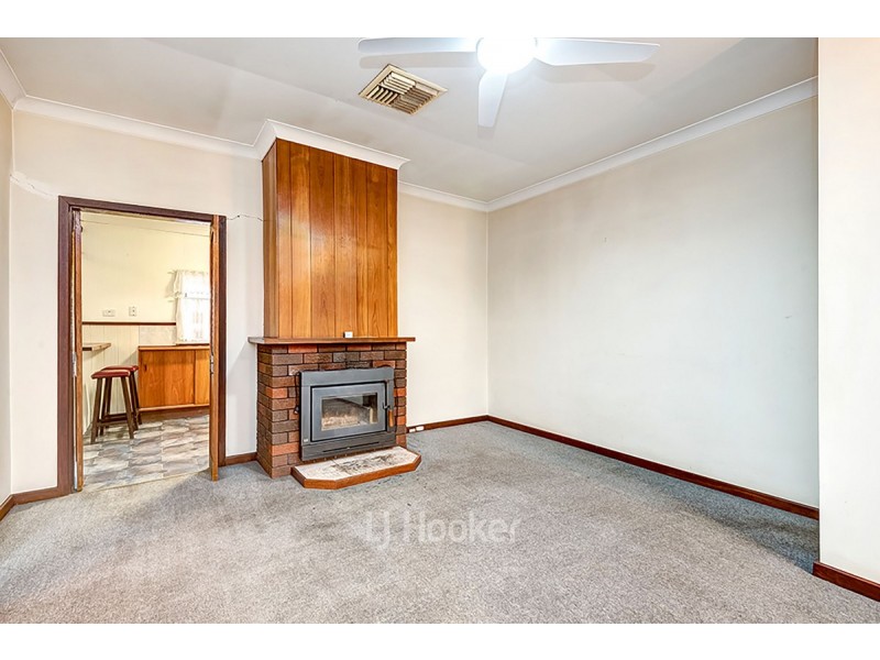 14 Bucktin Street, Collie WA 6225