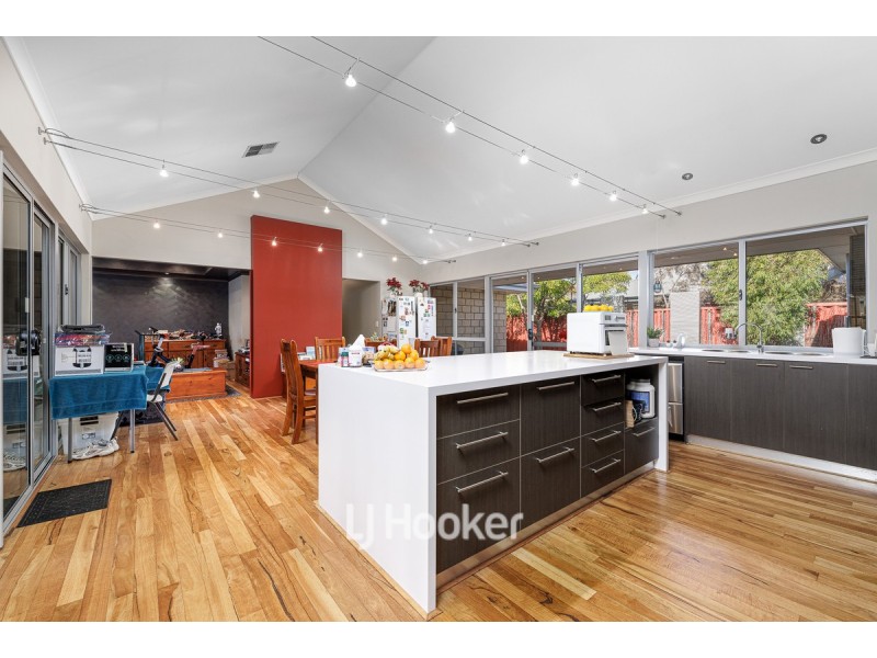 7 Carnegie Street, Dalyellup WA 6230