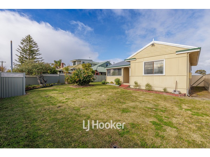 35B Wilson Street, Carey Park WA 6230
