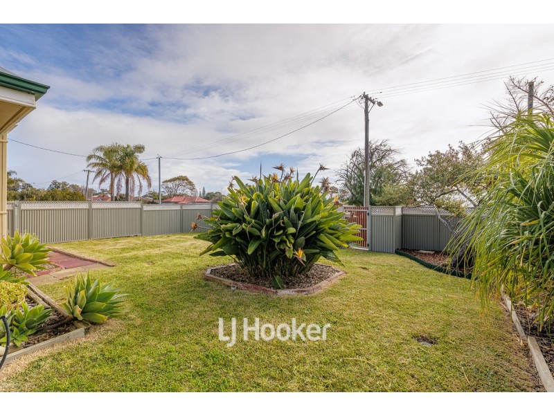 35B Wilson Street, Carey Park WA 6230