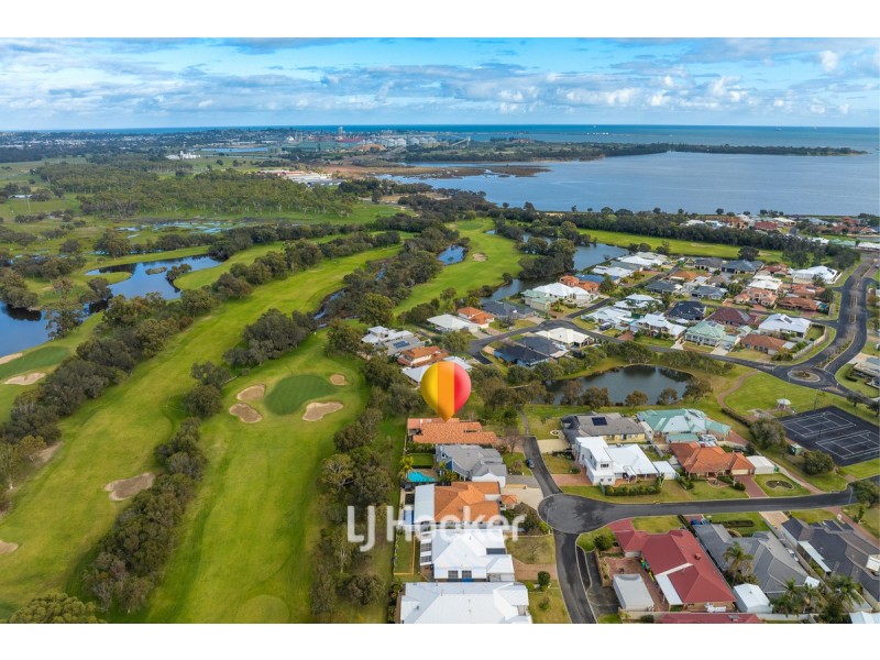 55 Turnberry Way, Pelican Point WA 6230