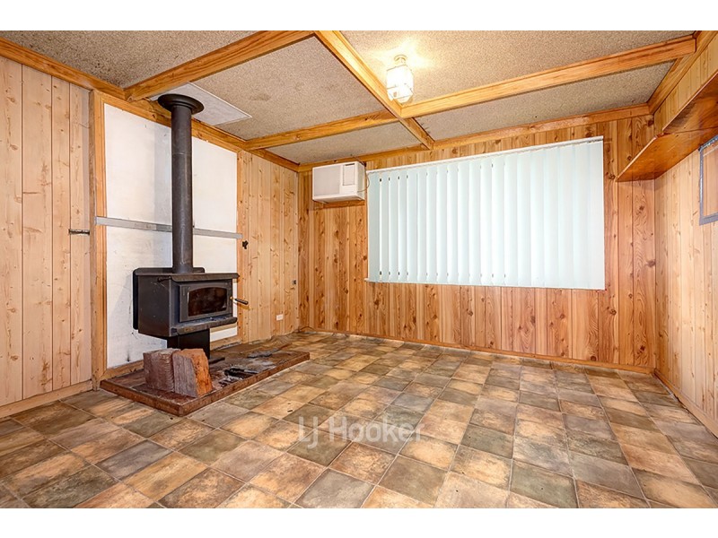 22 Wittenoom Street, Collie WA 6225