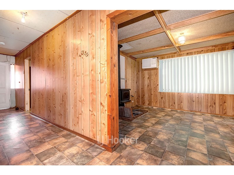 22 Wittenoom Street, Collie WA 6225