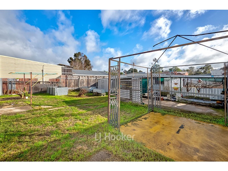 22 Wittenoom Street, Collie WA 6225