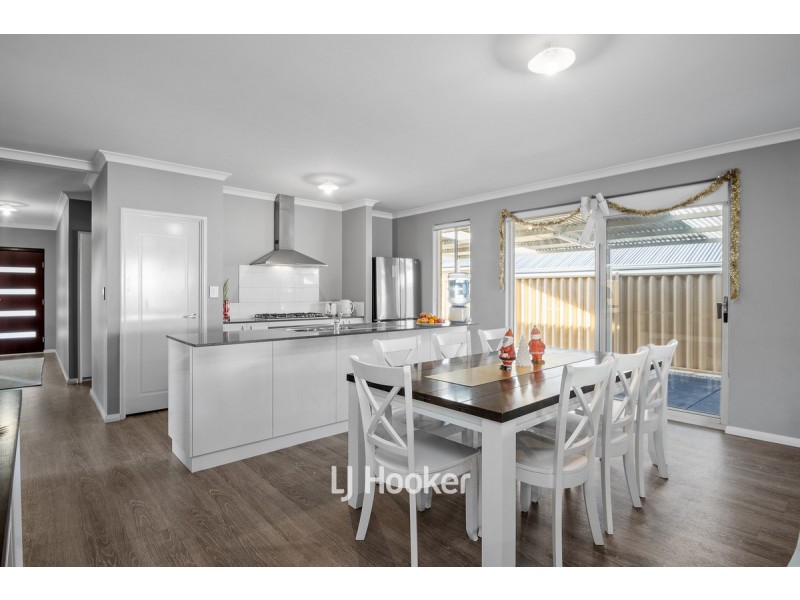 14 Unicup Way, Dalyellup WA 6230