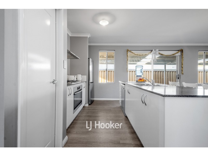 14 Unicup Way, Dalyellup WA 6230