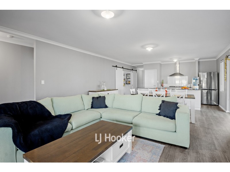14 Unicup Way, Dalyellup WA 6230
