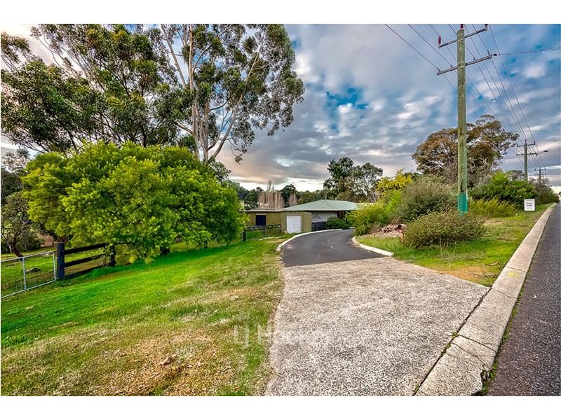 98 Palmer Road, Collie WA 6225