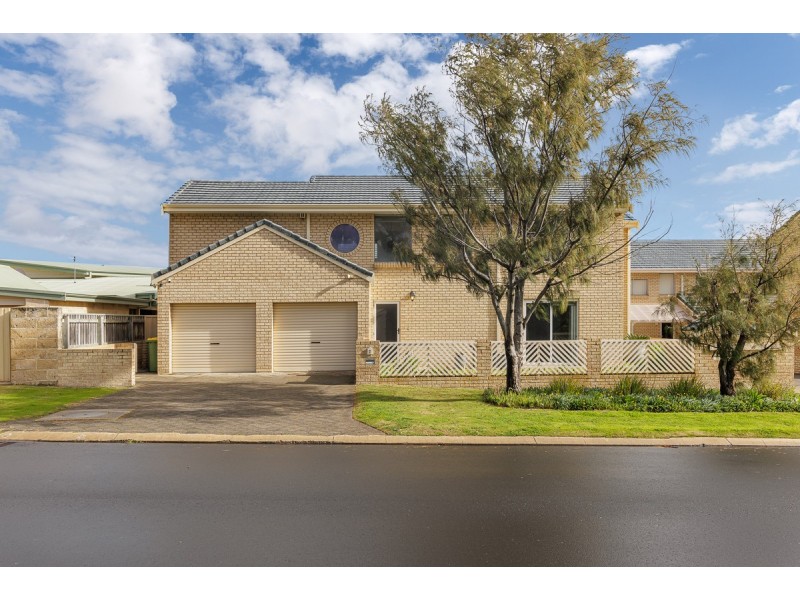 2/16 Upper Esplanade, Bunbury WA 6230