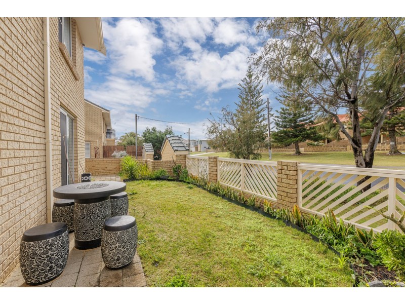 2/16 Upper Esplanade, Bunbury WA 6230