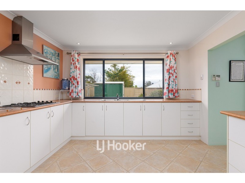 46 Wentworth Drive, Dalyellup WA 6230