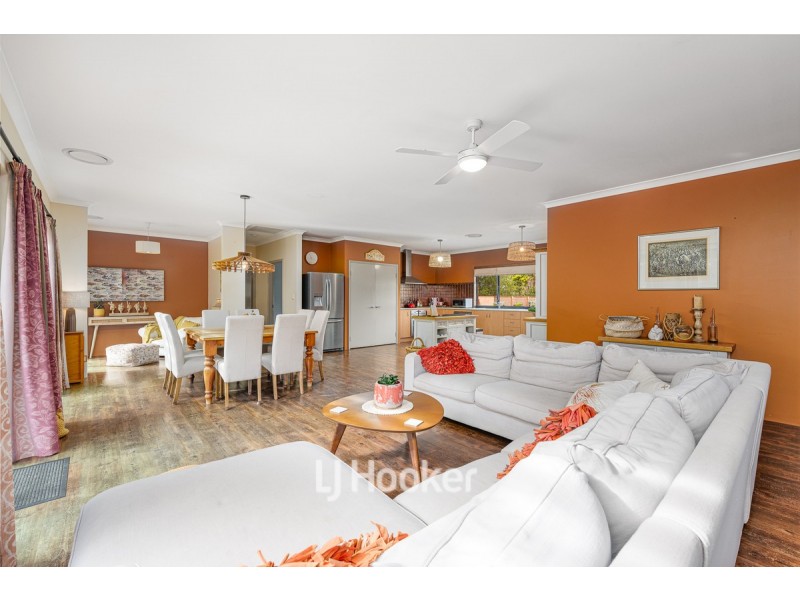 159 Sixth Street, Harvey WA 6220