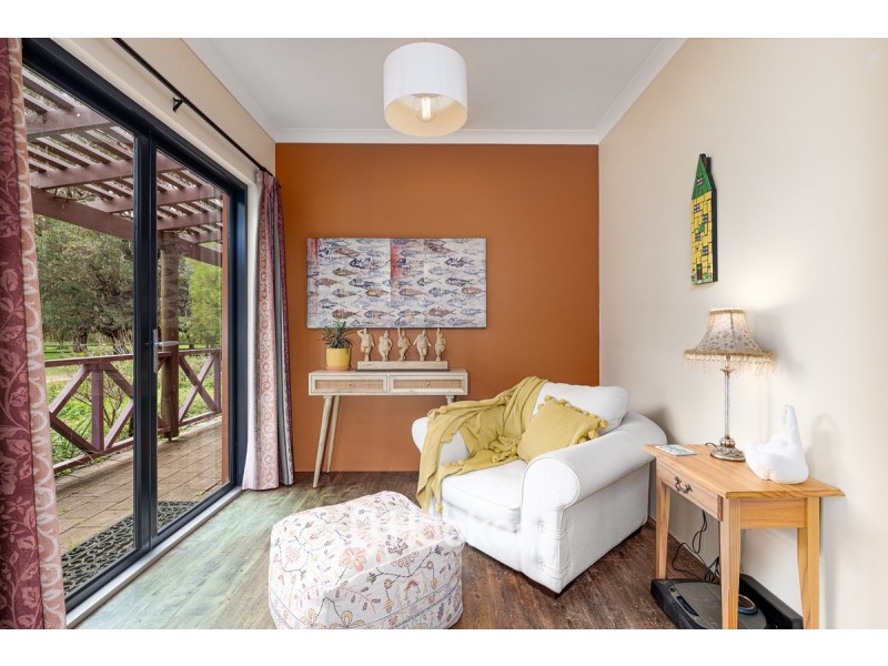 159 Sixth Street, Harvey WA 6220