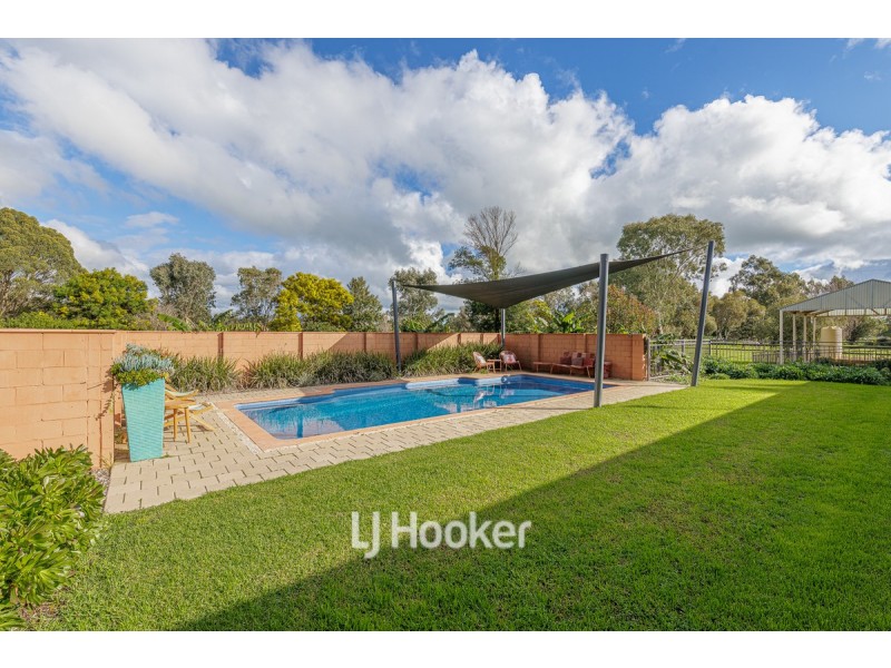 159 Sixth Street, Harvey WA 6220