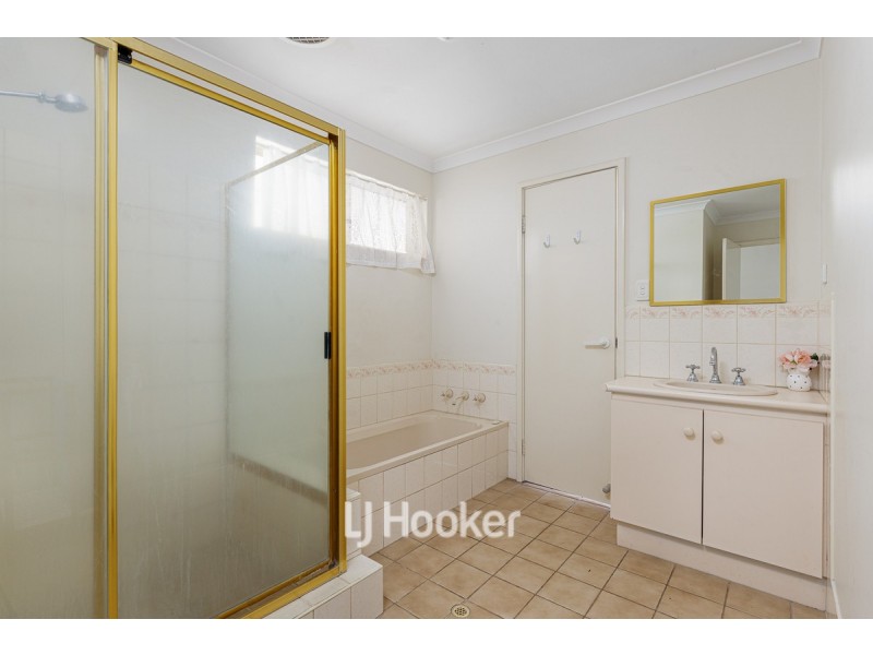 2 Whitely Place, Australind WA 6233