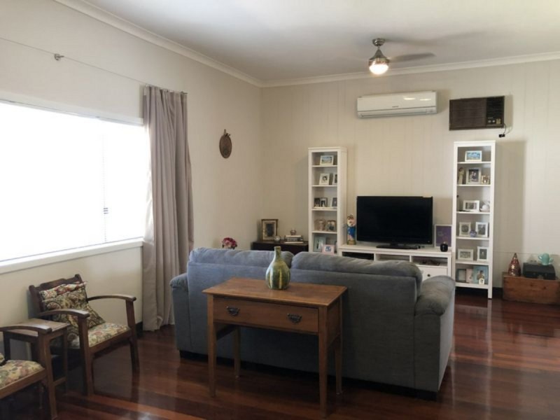 10 Third Street, Harvey WA 6220